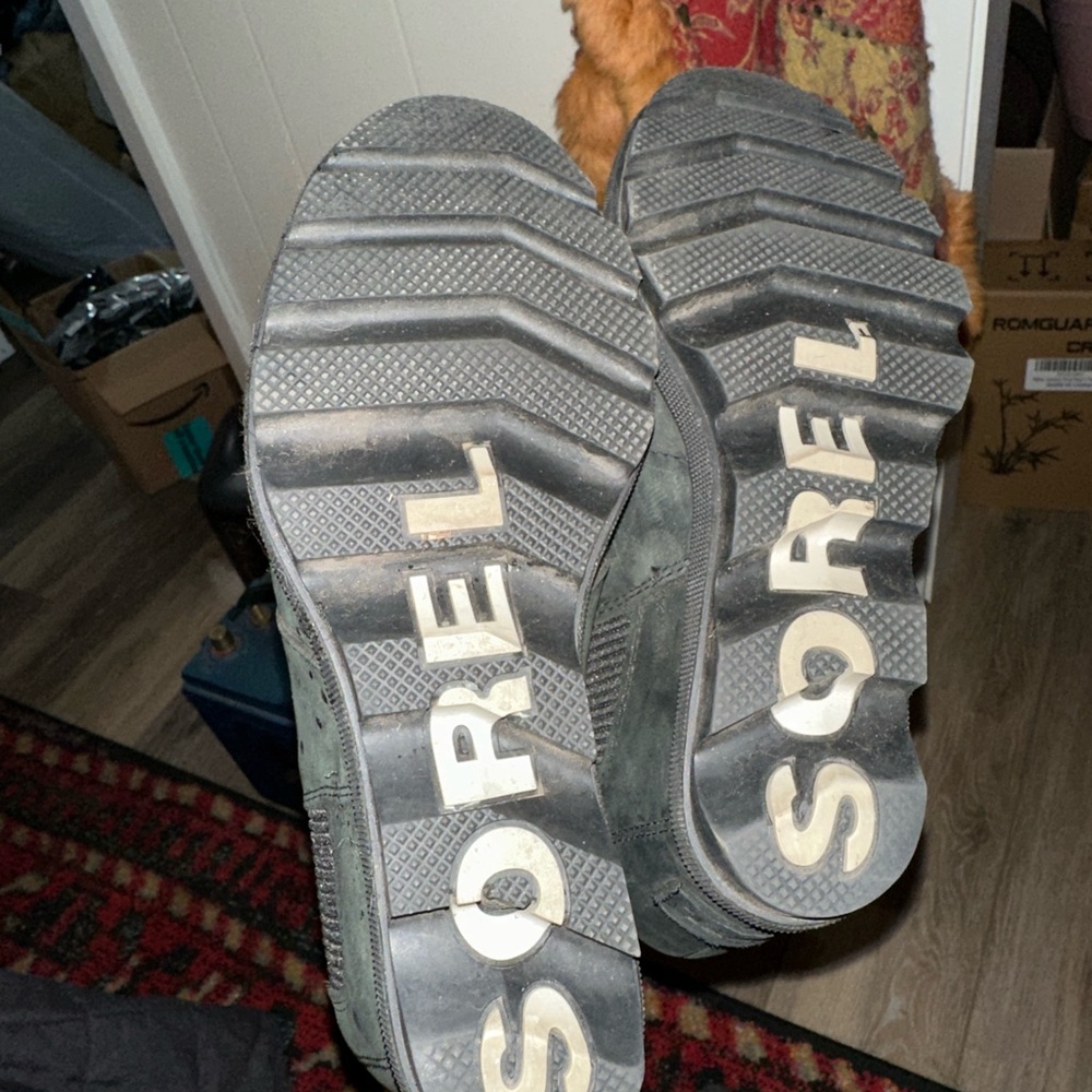 Sorel Black and Gray Rugged Sole Boots